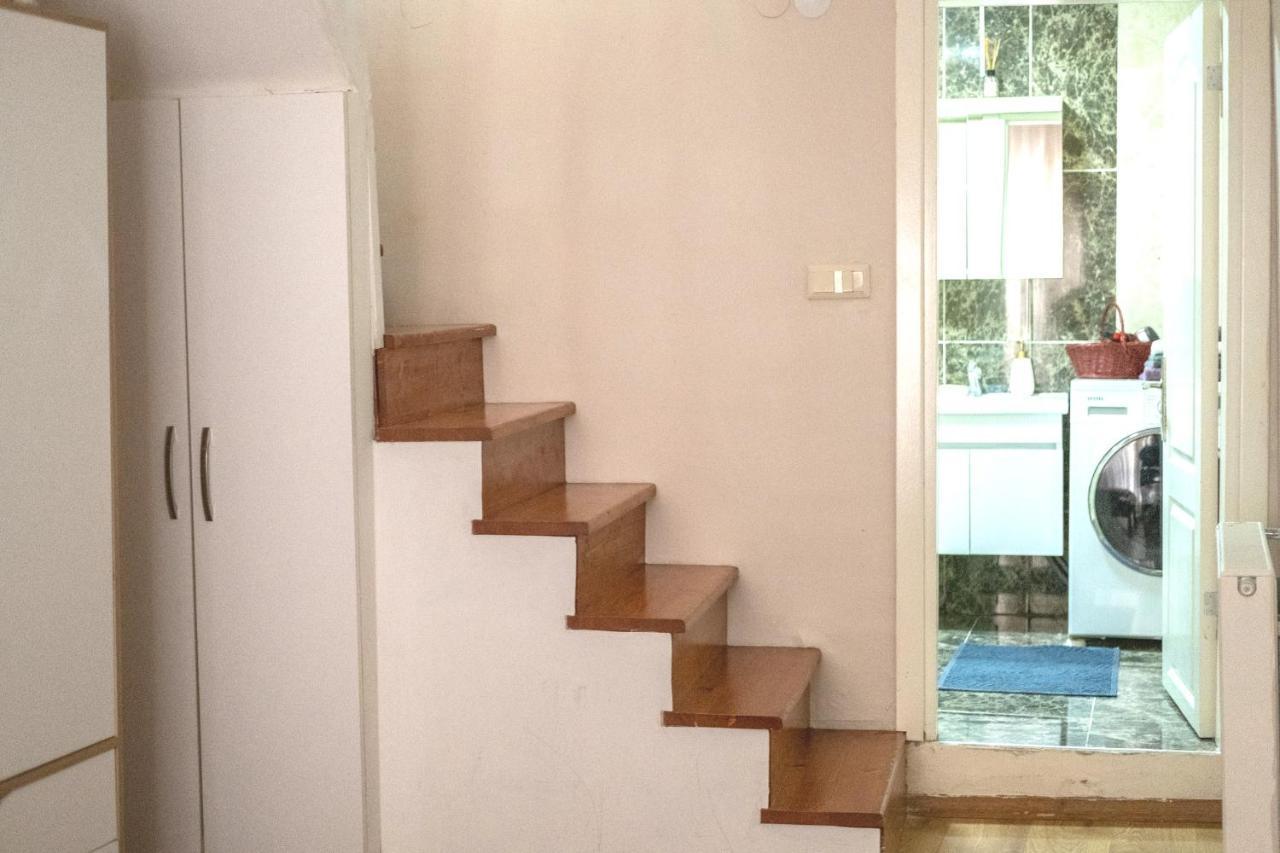 Апартаменти Garden Duplex With Netflix Close To Taksim,Bomonti Стамбул Екстер'єр фото